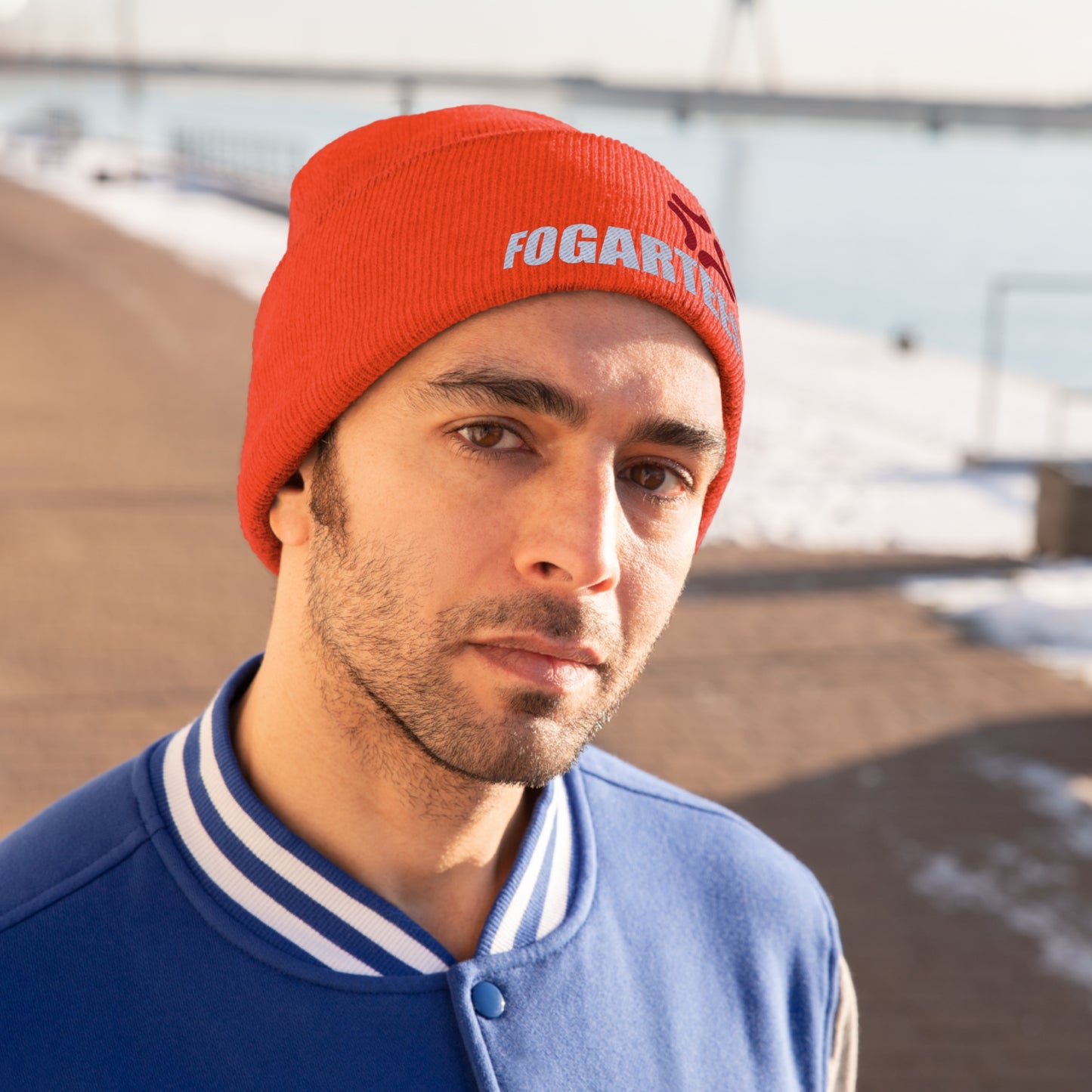 Cross-Popping Veins Embroidered Knit Beanie