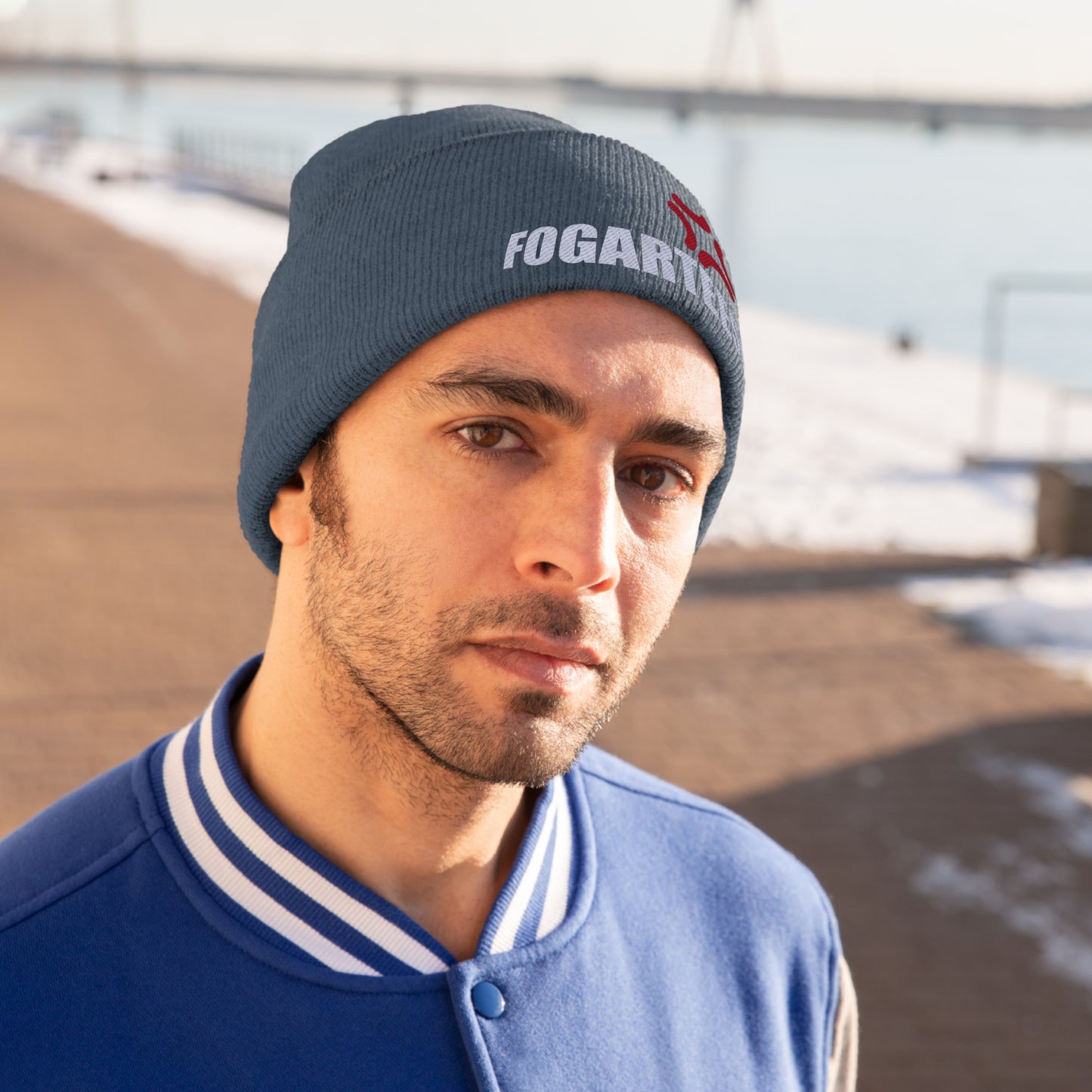 Cross-Popping Veins Embroidered Knit Beanie