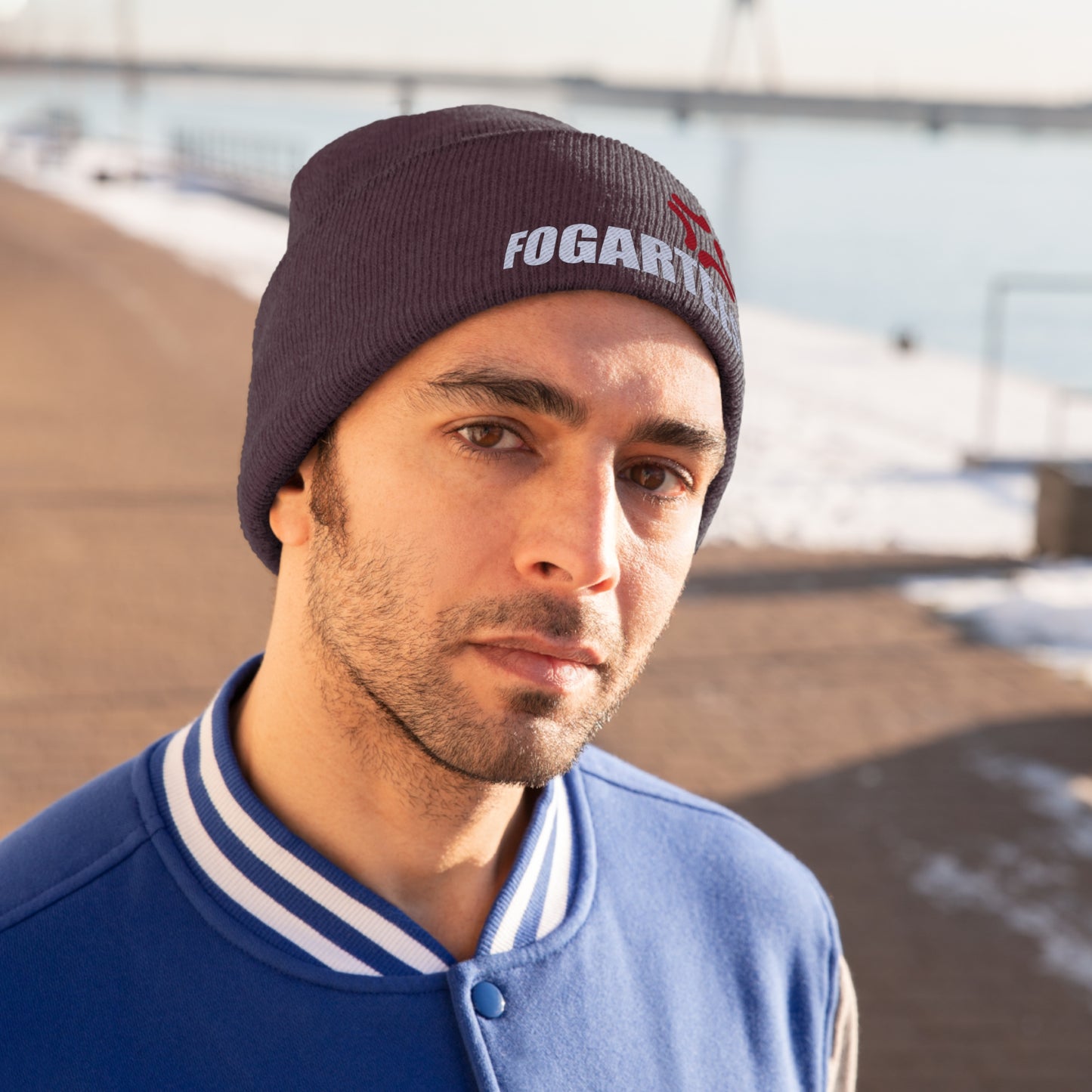 Cross-Popping Veins Embroidered Knit Beanie